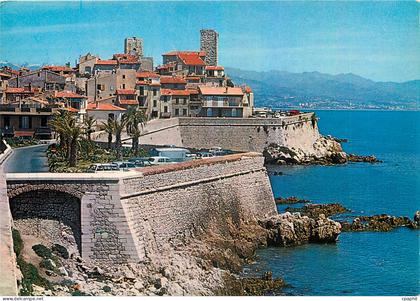 CPM Antibes La vieille ville et ses remparts