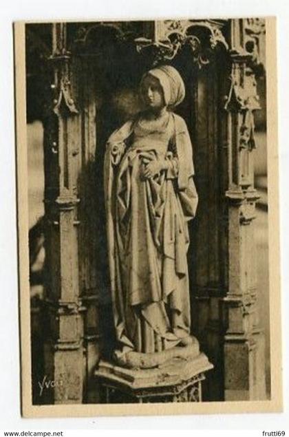 AK 052622 FRANCE - Bourg - Église de Brou - Statuette du Tombeau de Philibert-le-Beau