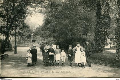 N°66024 -cpa Le Havre -le square Saint Roch-