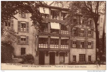 LYON 9 RUE DE L ANNONCIADE FACADE DE LA CLINIQUE SAINT-CHARLES