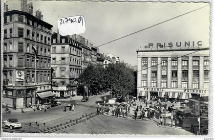 LYON 3 ET 7- LE PRISUNIC DE LA PLACE GABRIEL-PERI