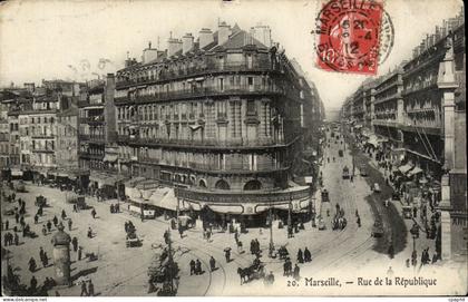 Marseille - Rue de la Republique - CPA