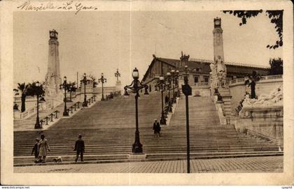 CPA Marseille Les escaliers de la gare
