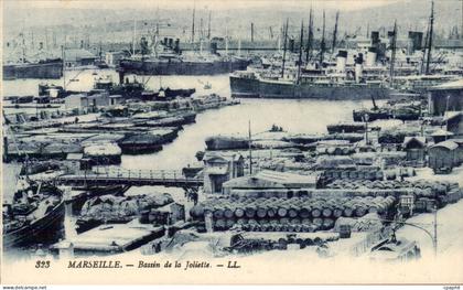 Marseille CPA Bassin de la Joliette (bateaux boat)