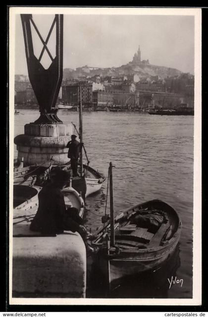 CPA Marseille, Perspective sur Notre-Dame de la Garde