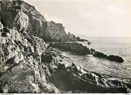 CPM Les Bords de la Riviera Calanques sur La Cote