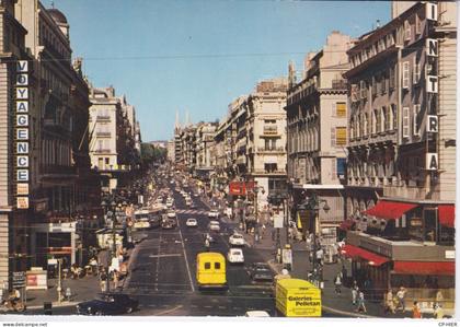 13 - MARSEILLE - CENTRE VILLE - RUE COMMERÇANTE LA CANEBIERE - BUS  AUTO AUTOMOBILE CITROEN 4L