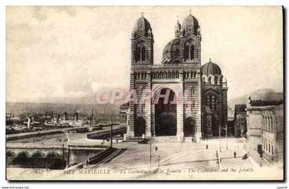 CPA Marseille La Cathedrale et la Joliette