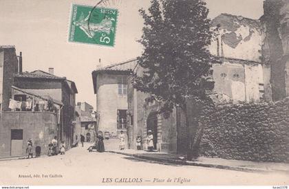 13 / MARSEILLE / LES CAILLOLS / PLACE DE L EGLISE / ANIMEE
