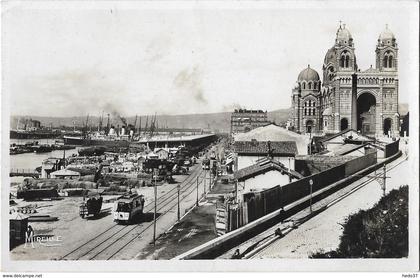 Marseille - La Cathédrale et le Quai de la Joliette