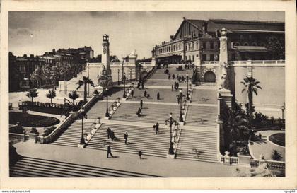 CPA Marseille Escalier Monumental de la Gare Saint Charles