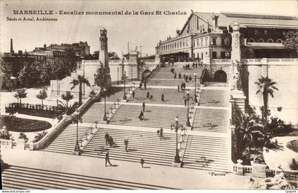 CPA Marseille EscaliesrMonumental De La Gare St Charles