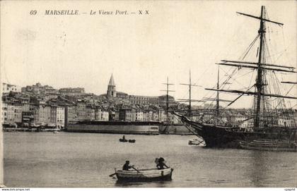 Marseille CPA le vieux port (bateau)