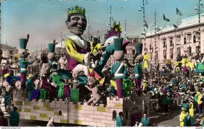 CPA Carnaval De Nice Char de sa majeste Carnaval LXX Sidro et Beglia