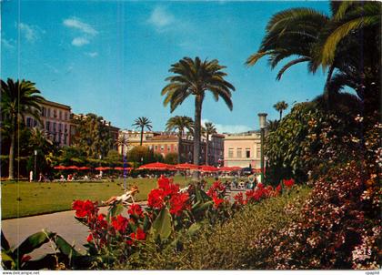 CPM Nice A Mmes Les Jardins Albert 1er