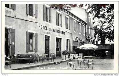 -ref-J202 - ardeche -  thueyts - l hotel des marronniers -  camion en plan arriere - carte bon etat -