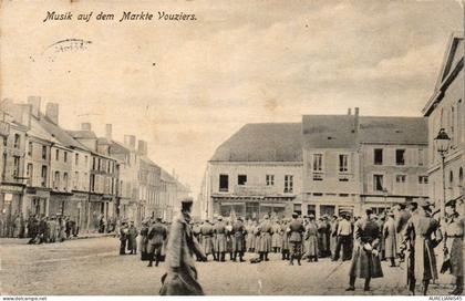 08 VOUZIERS - musik auf dem markte