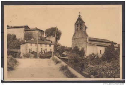 09 - Lacave - Entrée du village et l'Eglise