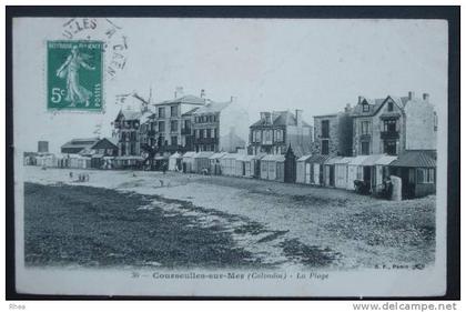 14 30 Courseulles-sur-Mer (Calvados) - La Plage cabine de plage D14D K14200K C14191C RH012199