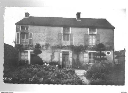 Buxerolles, café restaurant (11103)