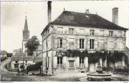 BUXEROLLES La mairie et l' Eglise