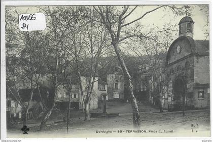 TERRASSON-LA-VILLEDIEU- PLACE DU FORAIL