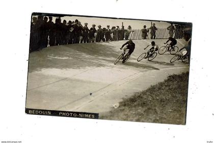 NIMES ? LE VELODROME ( CARTE PHOTO )