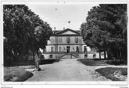 lezat sur leze hotel de ville  (LOT LA)