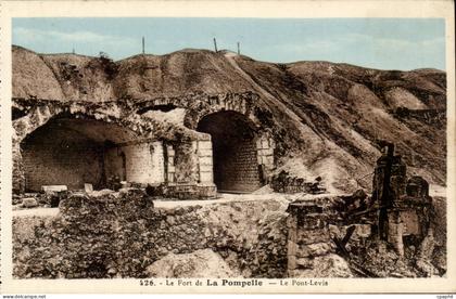 La Pompelle - Le Pont Levis - CPA