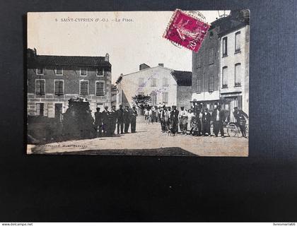 Carte postale Saint-Cyprien (P-O)- La Place