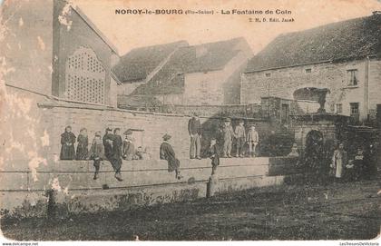 [-5%] FRANCE - Noroy-le-Bourg - La Fontaine de Coin - Animé - Carte postale ancienne