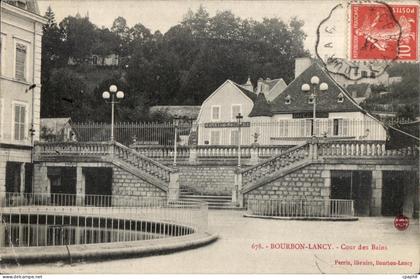 CPA Bourbon Lancy Cour des Bais