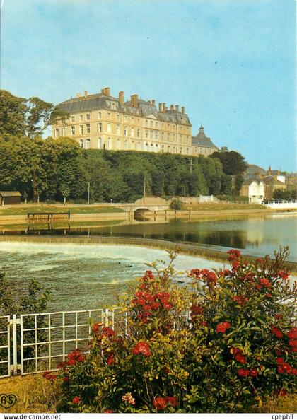 CPM Sable sur Sarthe (Sarthe) Le Chateau