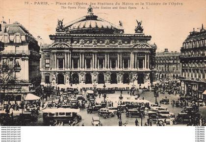 75 - PARIS  - S28512 -  Place de L'Opéra - Les Stations du Métro et le Thétre de l'Opéra