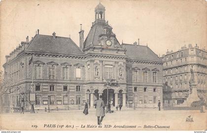 France Paris La Mairie du XIX Arrondissement Buttes Chaumont postcard