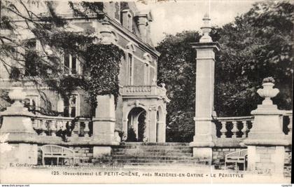 Le petit chene CPA pres Mazieres en Gatine Le peristyle