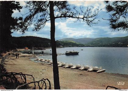 81 PUYLAURENS EGLISE DE PUYLAURENS