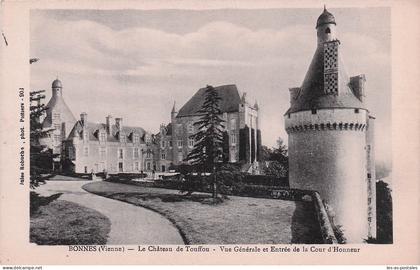 86 BONNES CHATEAU DE TOUFFOU