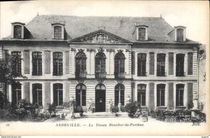 CPA Abbeville Le Musee Boucher de Perthes