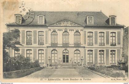 CPA Abbeville Musee Boucher de Perthes