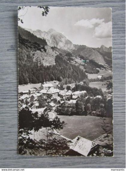 CPA abondance (74) vue générale - le mont chauffé