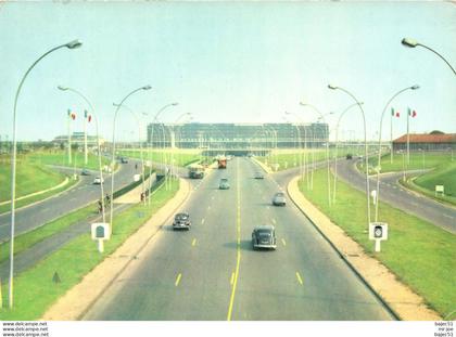 Aéroport de Paris Orly - la façade nord de l'aérogare