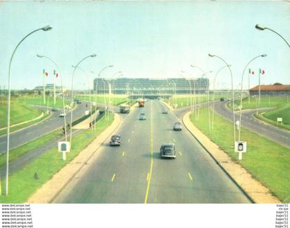 Aéroport de Paris Orly - la façade nord de l'aérogare