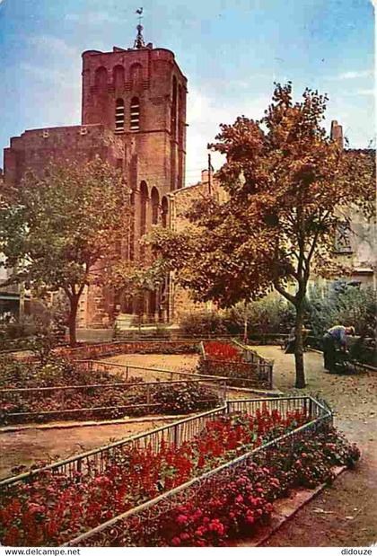 Carte Postale - 34 - Agde - La cathédrale Saint Etienne - Le jardin - Fleurs - Flamme Postale de Agde - CPM - Voir Scans