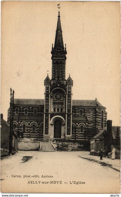 CPA Ailly sur Noye eglise (1502849)