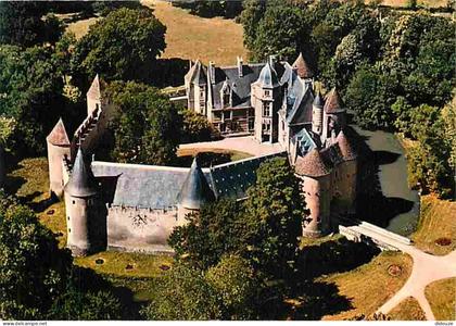 18 - Ainay le Vieil - Le Château - Vue aérienne - Carte Neuve - CPM - Voir Scans Recto-Verso