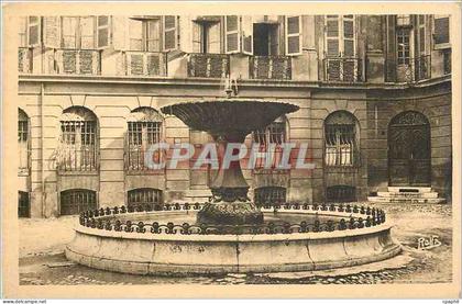 CPA Aix en Provence La Place d'Albertas