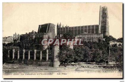 CPA Albi La cathedrale et l'Archeveche
