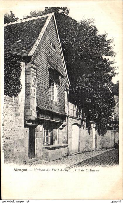 CPA Alencon Maison du Vieil Alencon Rue de la Barre