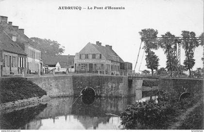 B491 France Audruicq Pont d'Hennuin Bridge Descente des Voyageurs postcard